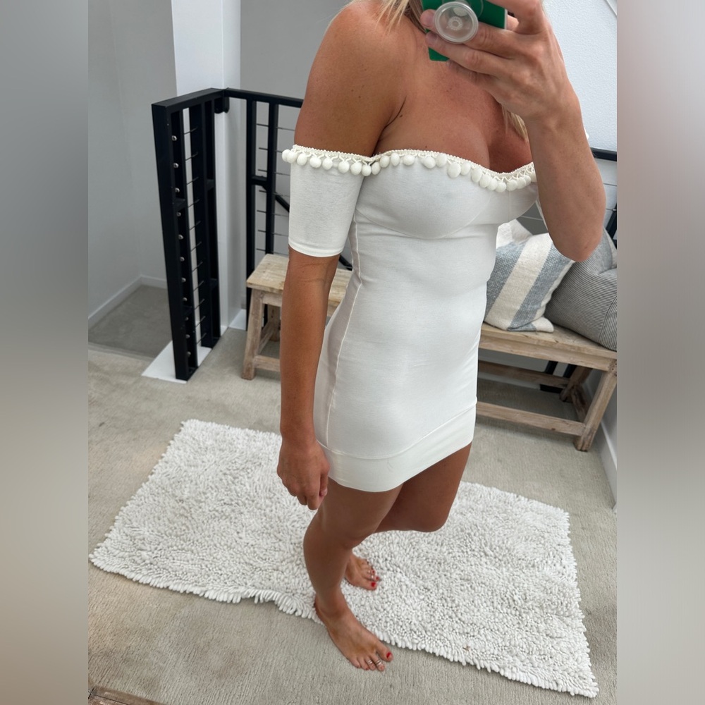 For Love & Lemons White Off-Shoulder Bodycon Mini Dress XS - Picture 5 of 13